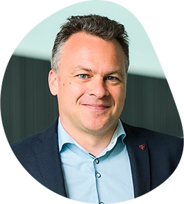 Dr. Peter Ulrichts (photo)